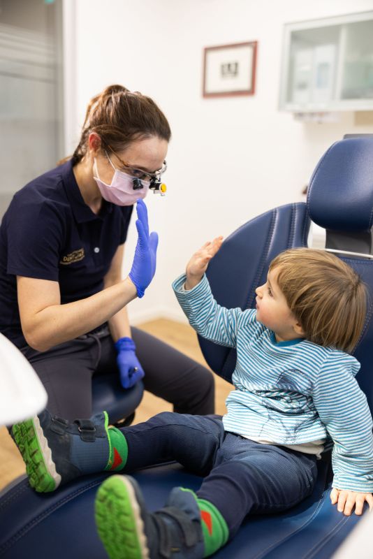 Einfühlsame Kinderzahnheilkunde